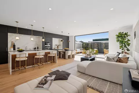 3749 17th St, San Francisco, CA 94114