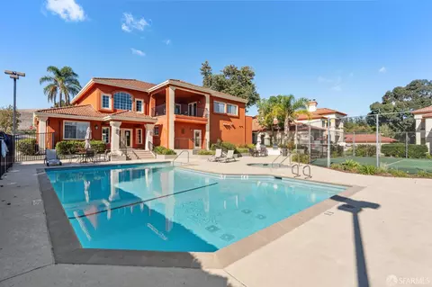Exterior - 7063 Dublin Meadows St #H, Dublin, CA 94568 photo 7 of 11