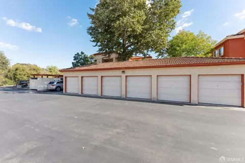 Exterior - 7063 Dublin Meadows St #H, Dublin, CA 94568 photo 4 of 11