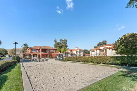 Exterior - 7063 Dublin Meadows St #H, Dublin, CA 94568 photo 10 of 11