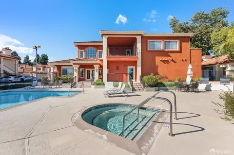 Exterior - 7063 Dublin Meadows St #H, Dublin, CA 94568 photo 9 of 11