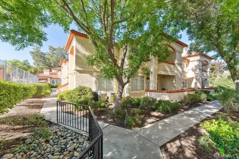 Exterior - 7063 Dublin Meadows St #H, Dublin, CA 94568 photo 5 of 11
