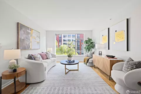 177 Townsend St #728, San Francisco, CA 94107