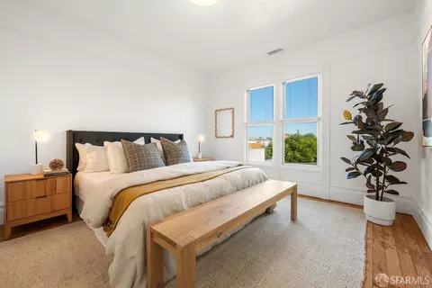 Bedroom - 550 9th Ave, San Francisco, CA 94118 photo 1 of 10