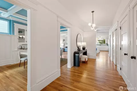 Entry Way - 550 9th Ave, San Francisco, CA 94118 photo 3 of 5