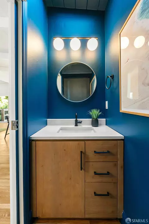 Bath - 550 9th Ave, San Francisco, CA 94118 photo 1 of 4