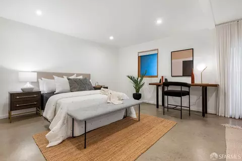 Bedroom - 550 9th Ave, San Francisco, CA 94118 photo 7 of 10