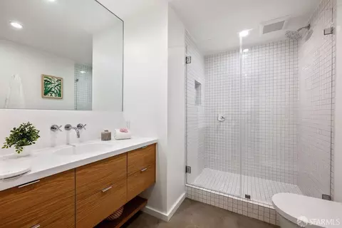 Bath - 550 9th Ave, San Francisco, CA 94118 photo 4 of 4
