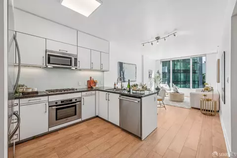 318 Spear St #6L, San Francisco, CA 94105