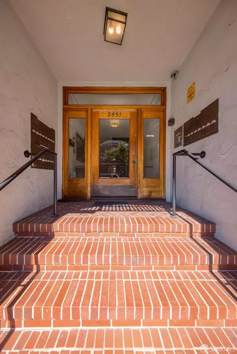 Entry Way - 2451 Le Conte Ave, Berkeley, CA 94709 photo 1 of 5