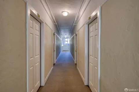 Entry Way - 2451 Le Conte Ave, Berkeley, CA 94709 photo 3 of 5