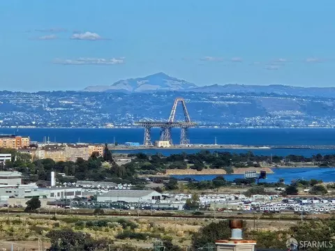 209 Bay Ridge Dr, Daly City, CA 94014