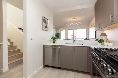 116 Jerrold Ave, San Francisco, CA 94124 photo 13