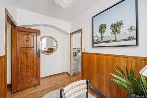 Entry Way - 1850 23rd Ave, San Francisco, CA 94122 photo 2 of 7