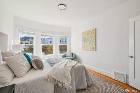 Bedroom - 1850 23rd Ave, San Francisco, CA 94122 photo 5 of 9