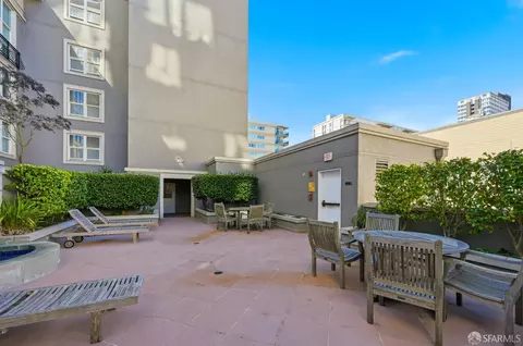 Exterior - 1483 Sutter St #405, San Francisco, CA 94109 photo 6 of 9
