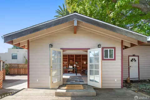 Exterior - 1611 Blake St, Berkeley, CA 94703 photo 7 of 9