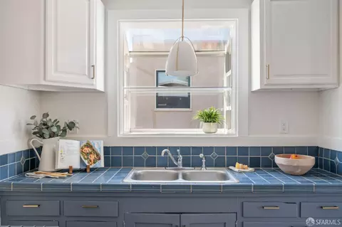 Kitchen - 1611 Blake St, Berkeley, CA 94703 photo 2 of 5