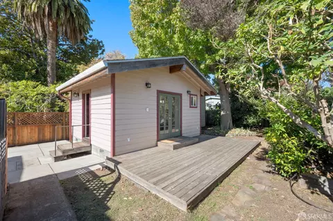 Exterior - 1611 Blake St, Berkeley, CA 94703 photo 6 of 9
