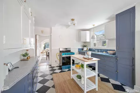 Kitchen - 1611 Blake St, Berkeley, CA 94703 photo 4 of 5