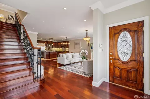 1727 Ulloa St, San Francisco, CA 94116