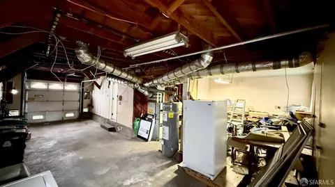 451 Sawyer St, San Francisco, CA 94134 photo 32