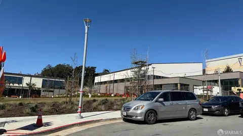 451 Sawyer St, San Francisco, CA 94134 photo 36