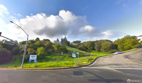 0 Old County Rd, Crockett, CA 94525