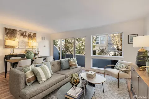 Living - 3044 Franklin St #102, San Francisco, CA 94123 photo 2 of 4