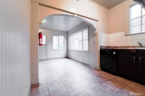Entry Way - 153 Madrid St, San Francisco, CA 94112 photo 1 of 3