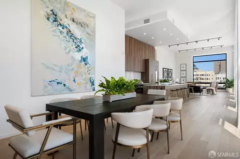 1523 Franklin St #PH8, San Francisco, CA 94123
