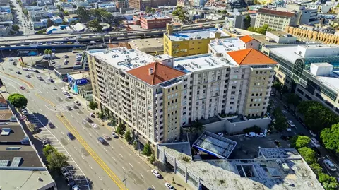 140 S Van Ness Ave #417, San Francisco, CA 94103