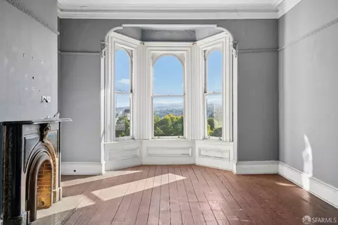 2132 Pine St, San Francisco, CA 94115