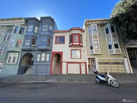 863 Greenwich St, San Francisco, CA 94133