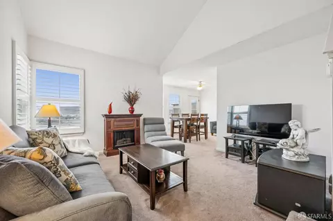 Living - 51 Kiska Rd, San Francisco, CA 94124 photo 6 of 11
