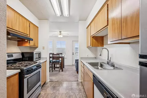 Kitchen - 51 Kiska Rd, San Francisco, CA 94124 photo 4 of 4