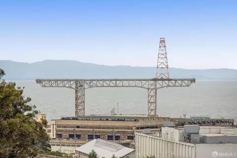 View/Area - 51 Kiska Rd, San Francisco, CA 94124 photo 6 of 7