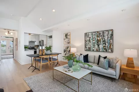 253 Ripley St, San Francisco, CA 94110 photo 8