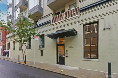 81 Frank Norris St #201, San Francisco, CA 94109