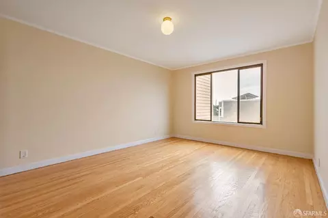 Bedroom - 891 45th Ave, San Francisco, CA 94121 photo 4 of 8