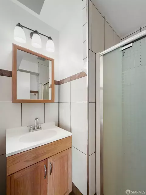 146 Lee Ave, San Francisco, CA 94112 photo 16