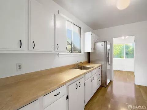 146 Lee Ave, San Francisco, CA 94112 photo 5