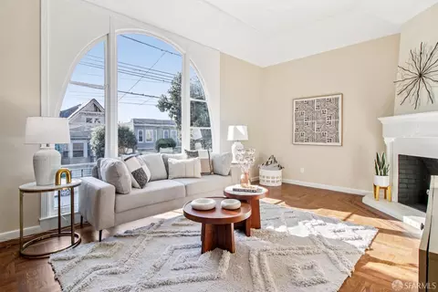 1506 Quesada Ave, San Francisco, CA 94124 photo 5