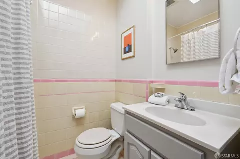 2574 46th Ave, San Francisco, CA 94116 photo 17