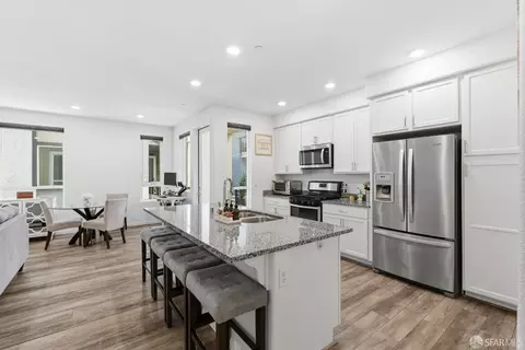Kitchen - 1470 Nightshade Rd #21, Milpitas, CA 95035 photo 2 of 3