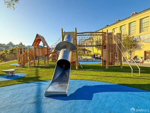 247 Gates St, San Francisco, CA 94110 photo 71