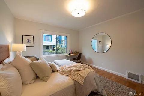 Bedroom - 62 Bronte St, San Francisco, CA 94110 photo 6 of 8