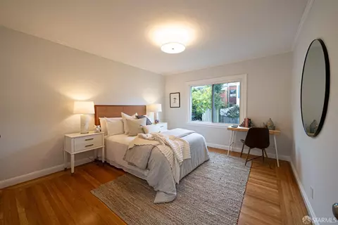 Bedroom - 62 Bronte St, San Francisco, CA 94110 photo 4 of 8
