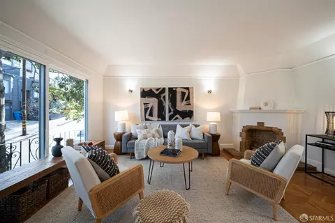 Living - 62 Bronte St, San Francisco, CA 94110 photo 2 of 4