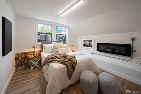 Bedroom - 62 Bronte St, San Francisco, CA 94110 photo 7 of 8
